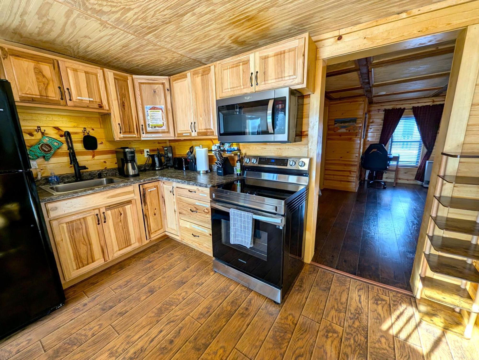 Yellowstone Treasure Guesthouses On The River Gardiner Dış mekan fotoğraf